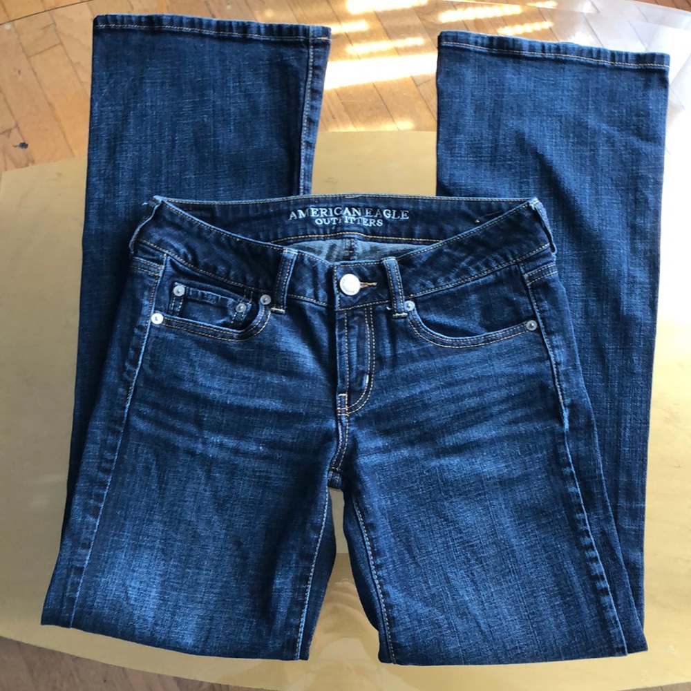 American eagle favorite boyfriend stretch jeans